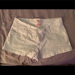 Mossimo supply Co. “Fit 6” white shorts